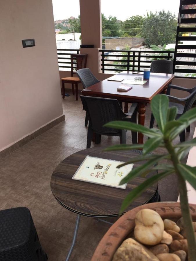 Lee Homestay Hampi Exterior photo