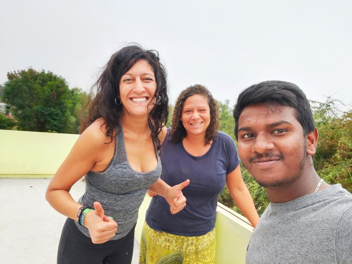 Lee Homestay Hampi Exterior photo